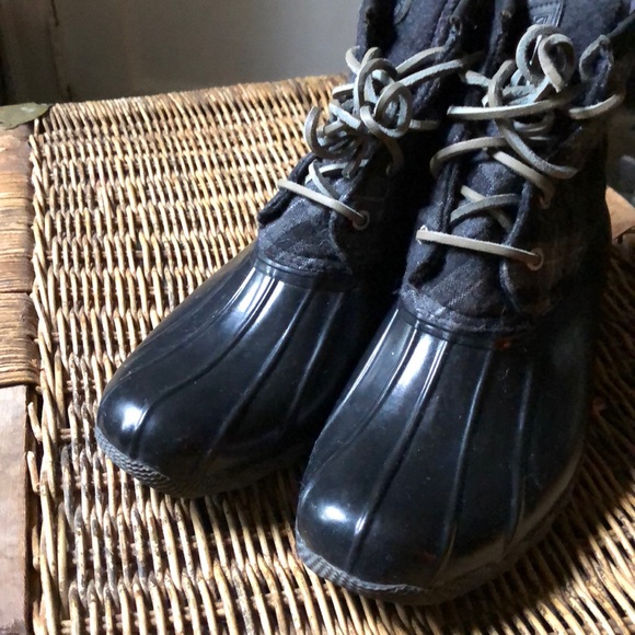 Sperry Fleece lined boots - Picture 3 of 3